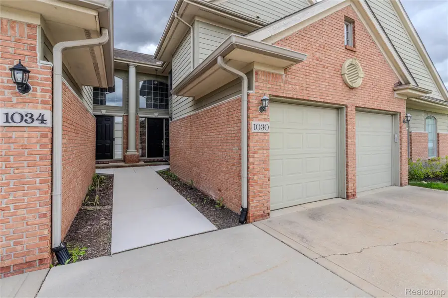 1030 Lorenzo Court, Troy, MI 48085 - #2