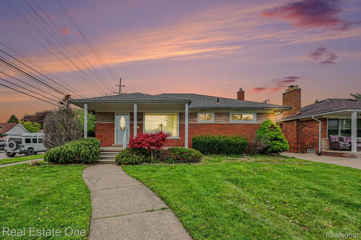 23705 Wilmot Avenue, Eastpointe, MI 48021 - #1