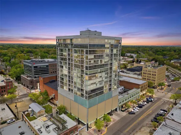 432 S Washington Avenue #905, RoyalOak, MI 48067