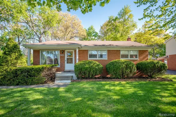 4120 Baybrook Drive, Waterford, MI 48329