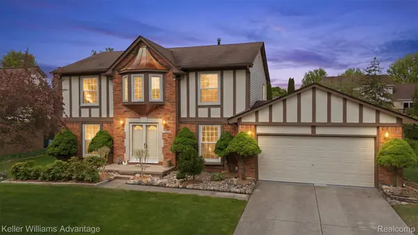 24843 White Plains Drive, Novi, MI 48374
