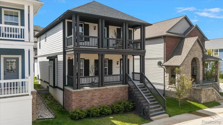 3878 Andover Avenue, Auburn Hills, MI 48326 - #3