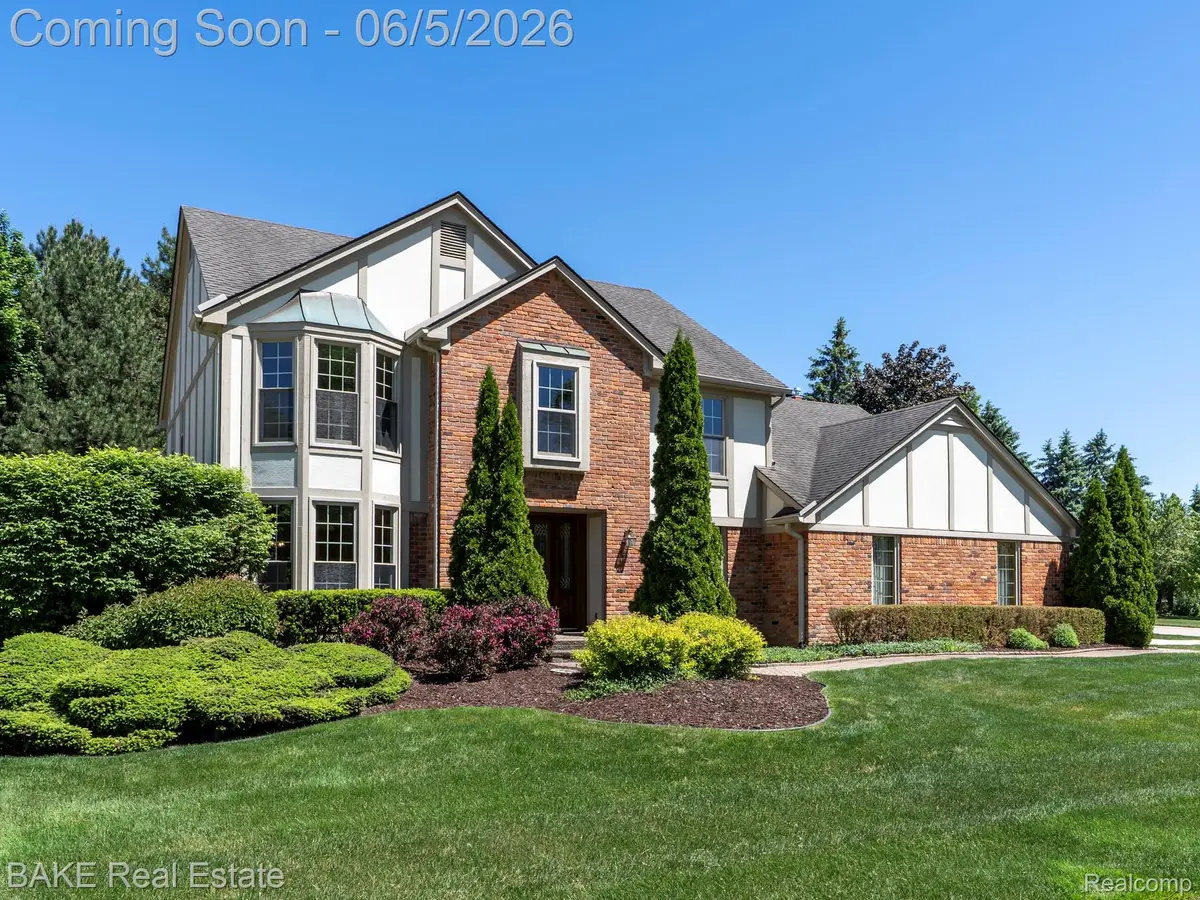10000 Red Maple Drive, Plymouth, MI 48170 - #1