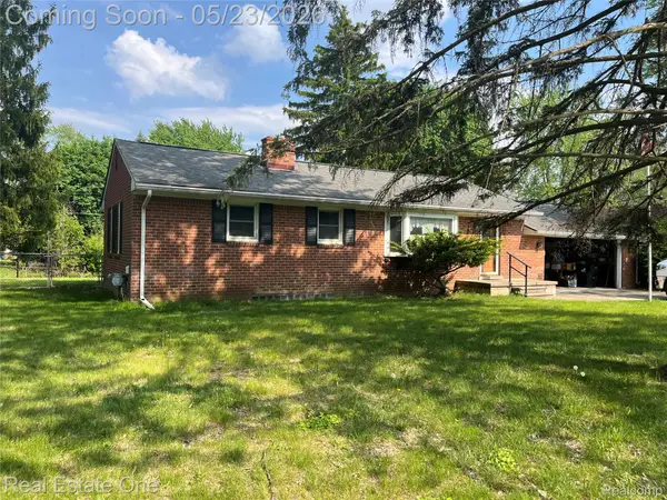 225 Juniper Street, AuburnHills, MI 48326