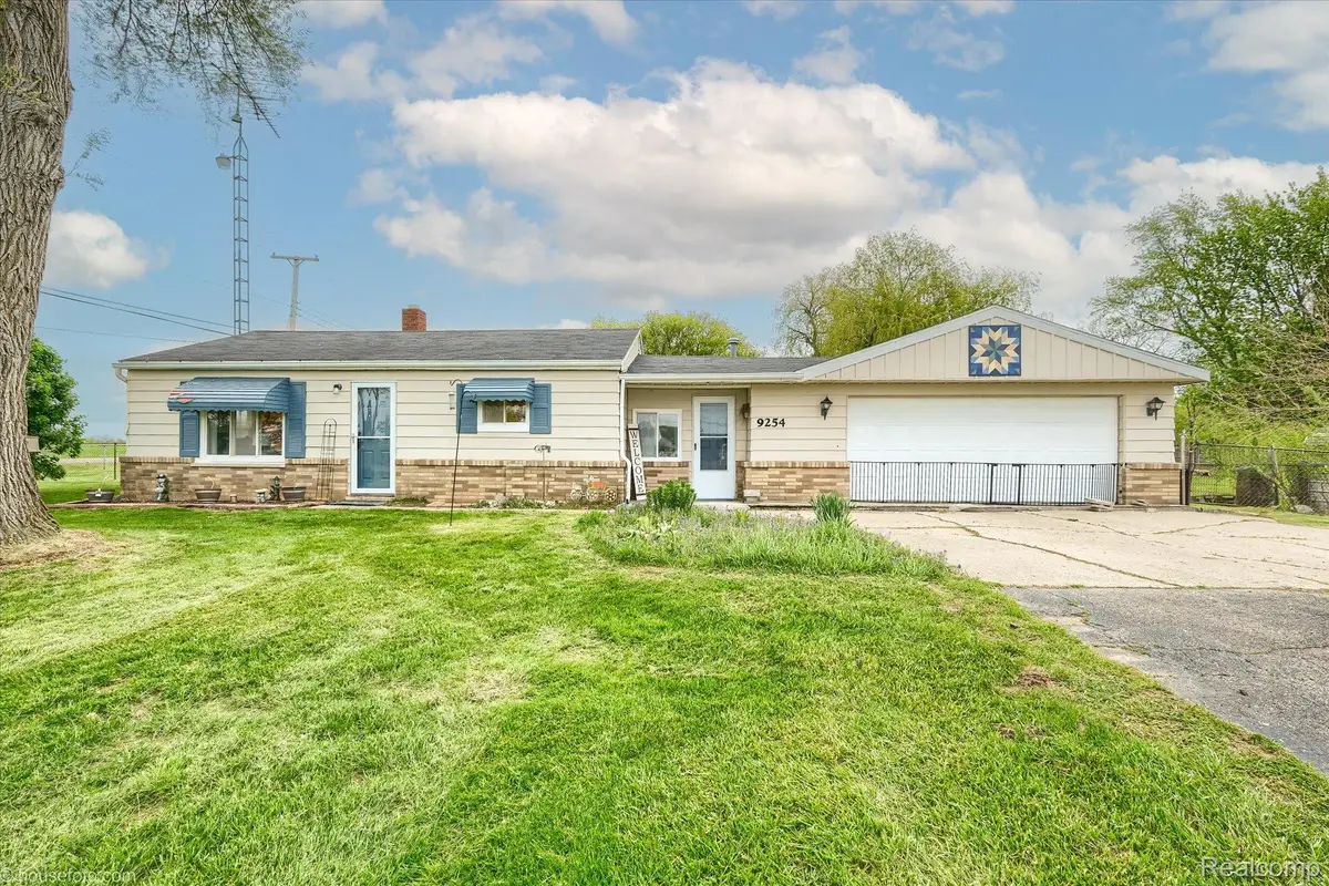 9254 N Genesee Road, Thetford, MI 48458 - #1