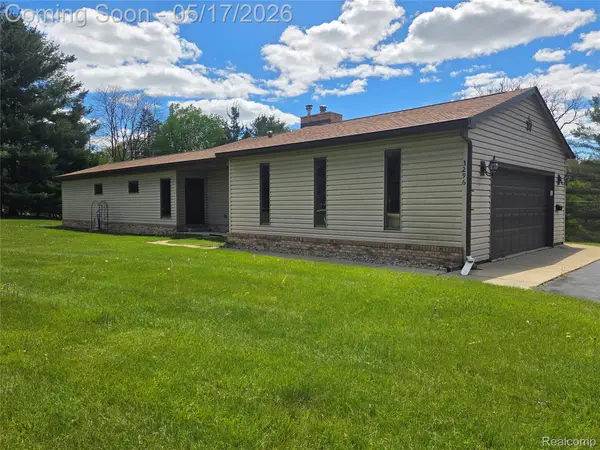 3296 Swarthout Road, Pinckney, MI 48169
