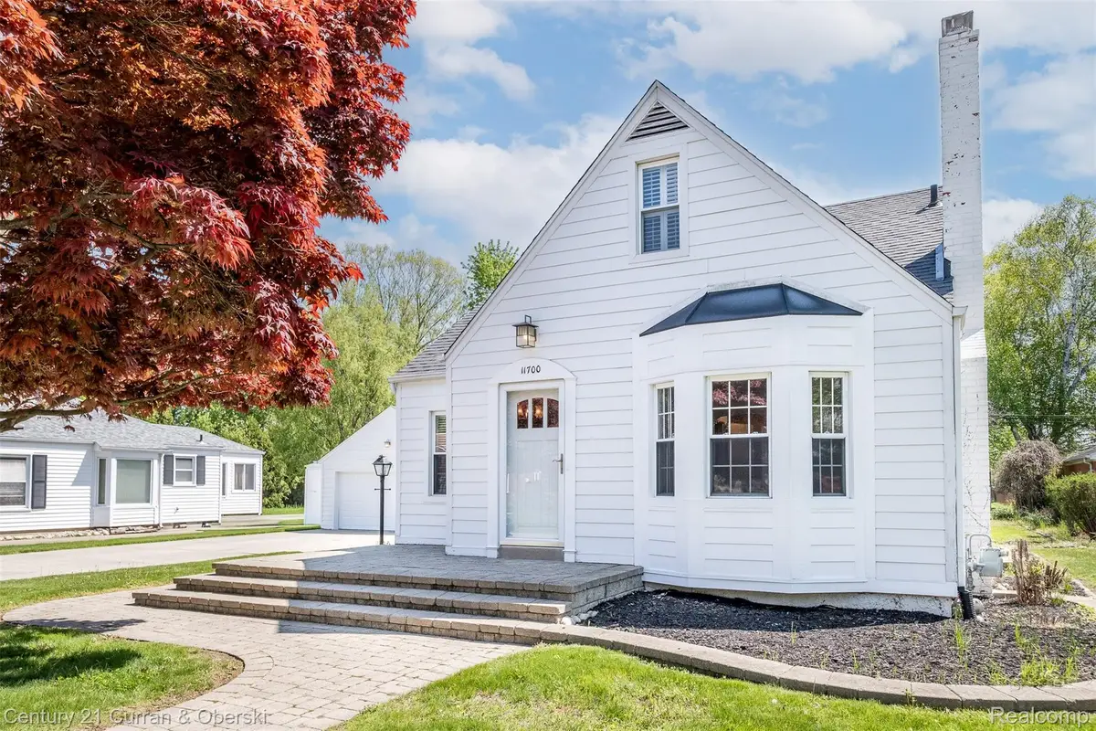11700 Farley, Redford, MI 48239 - #1