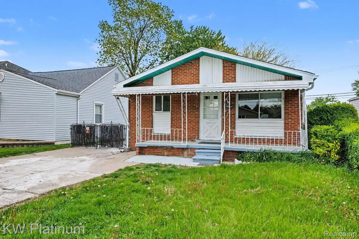 32000 Saint Margaret Street, Saint Clair Shores, MI 48082 - #1