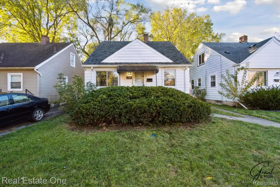 19439 W Chicago Street, Detroit, MI 48228 - #3