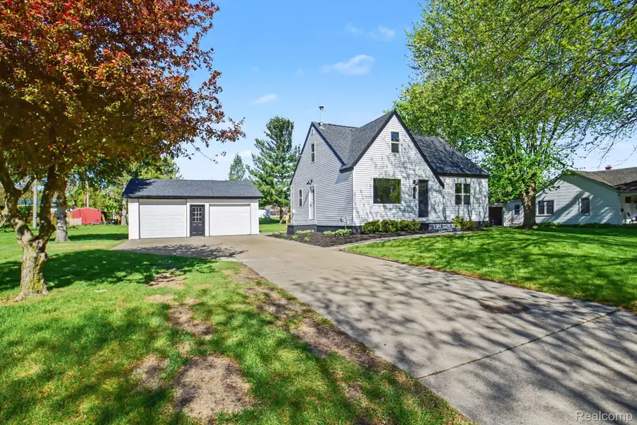 217 Jefferson Street, Vassar, MI 48768 - #2