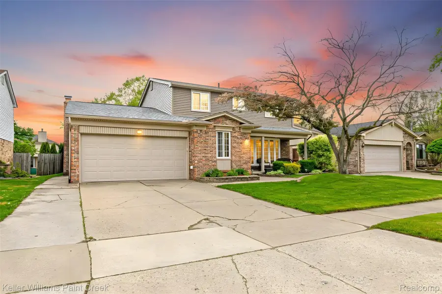 47038 Sarnus Drive, Macomb, MI 48044 - #2