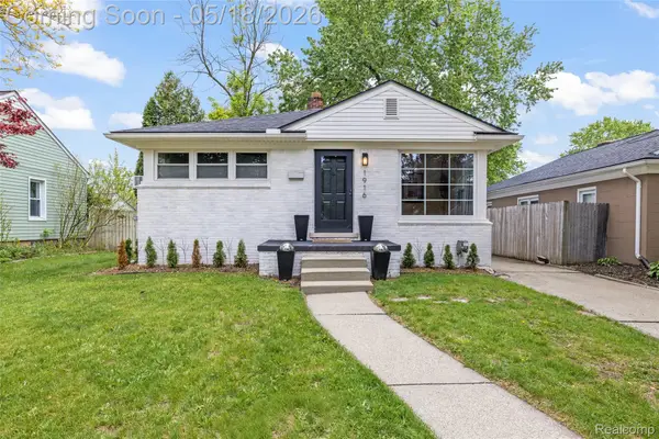 1916 Kalama Avenue, RoyalOak, MI 48067