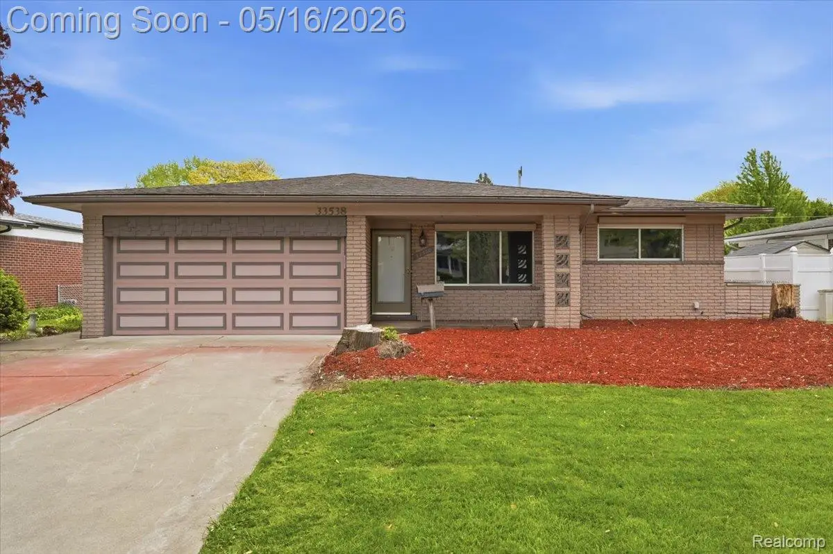 33538 Somerset Drive, Sterling Heights, MI 48312 - #1