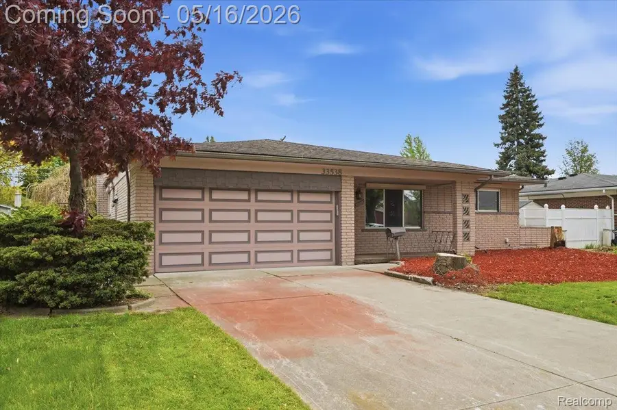 33538 Somerset Drive, Sterling Heights, MI 48312 - #3
