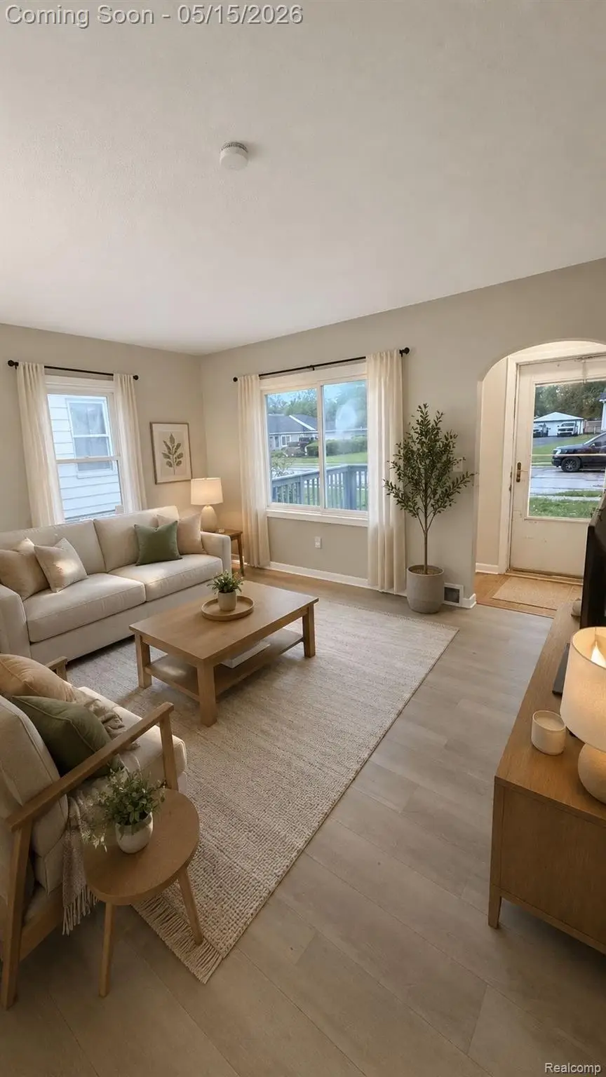 29022 John Hauk Street, Garden City, MI 48135 - #2