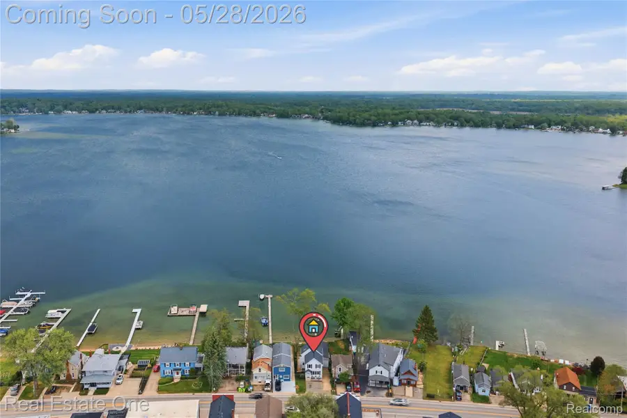 9528 Main Street, Whitmore Lake, MI 48189 - #2
