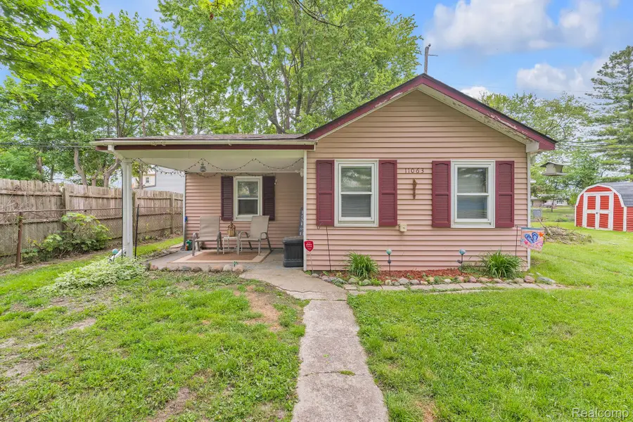 11063 Jackson Street, Taylor, MI 48180 - #2