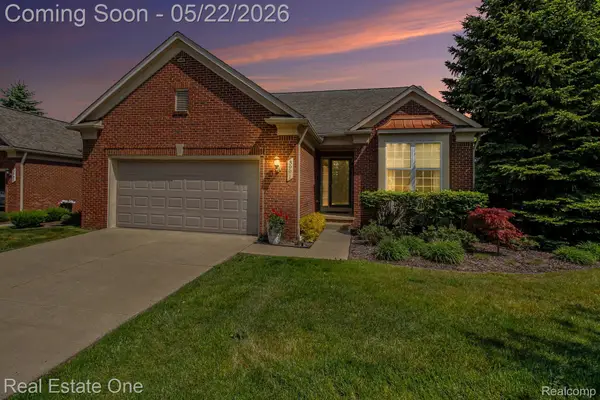 3991 Rainier Drive #1, Howell, MI 48843