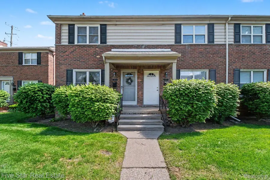 3370 Coolidge Highway, Royal Oak, MI 48073 - #2