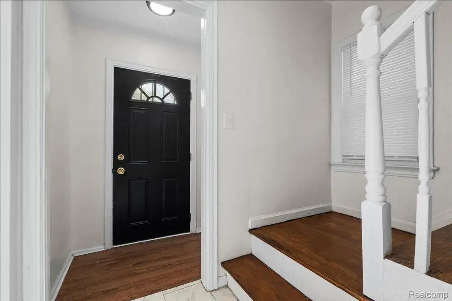 17217 Plainview Avenue, Detroit, MI 48219 - #3