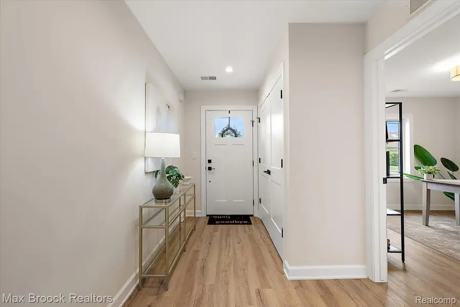 386 Notre Dame Street, Grosse Pointe, MI 48230 - #3