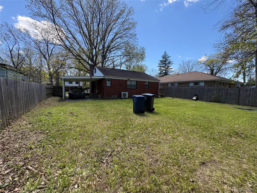 3022 Begole Street, Flint, MI 48504 - #2