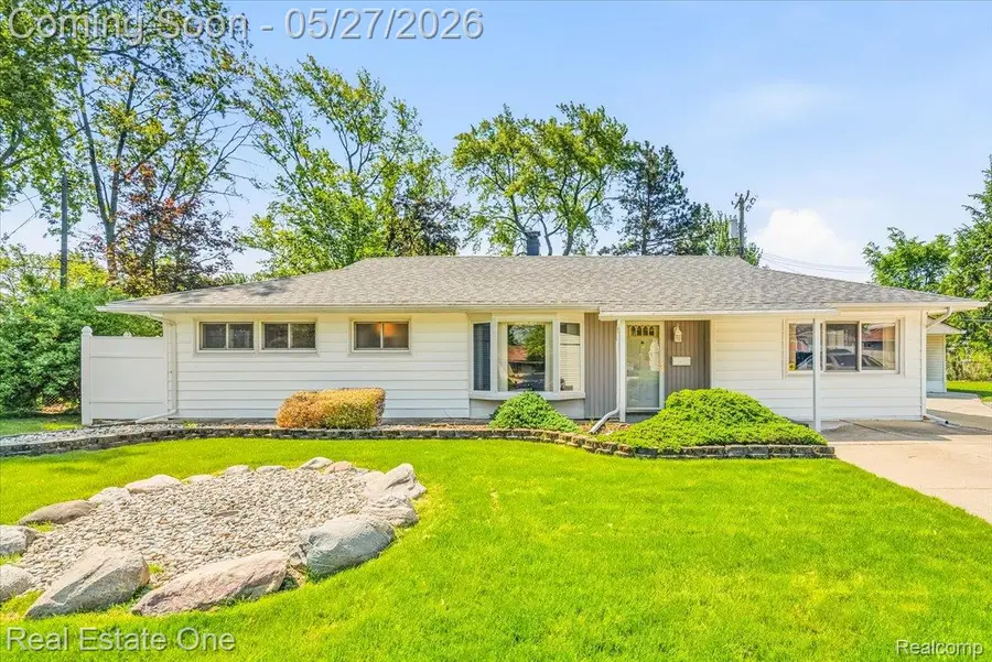 29737 Brandt Court, Garden City, MI 48135 - #2