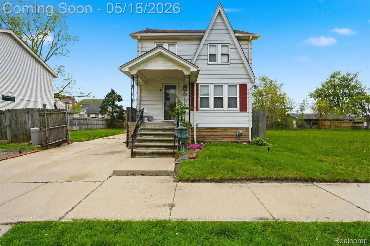 221 Bondie Street, Wyandotte, MI 48192 - #1