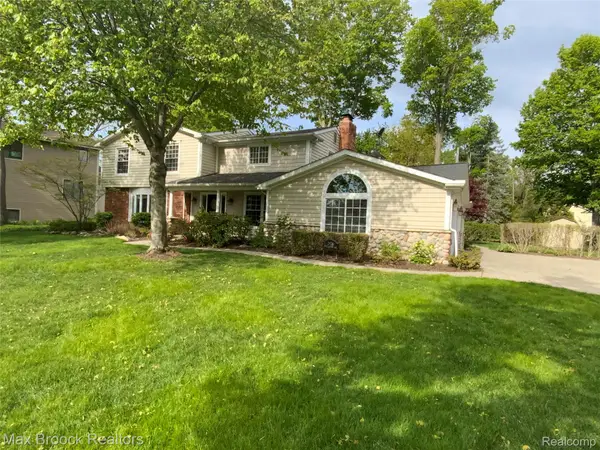 2926 Birch Harbor Lane, WestBloomfield, MI 48324