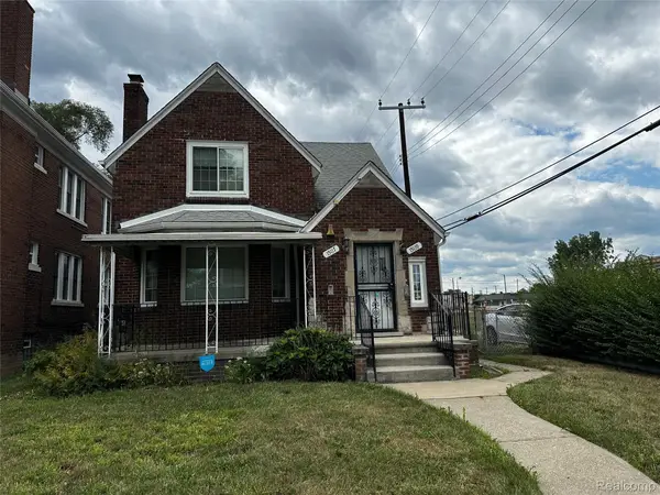 15117 Holmur Street, Detroit, MI 48238