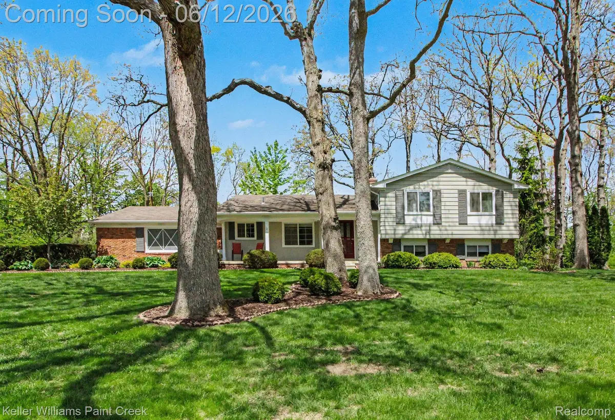 3370 Aquinas Drive, Rochester Hills, MI 48309 - #1