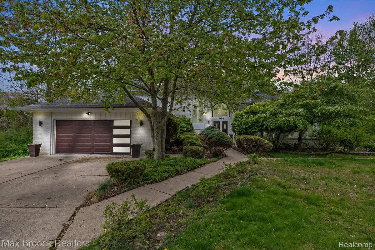 5199 Shenandoah Court, West Bloomfield, MI 48323 - #1