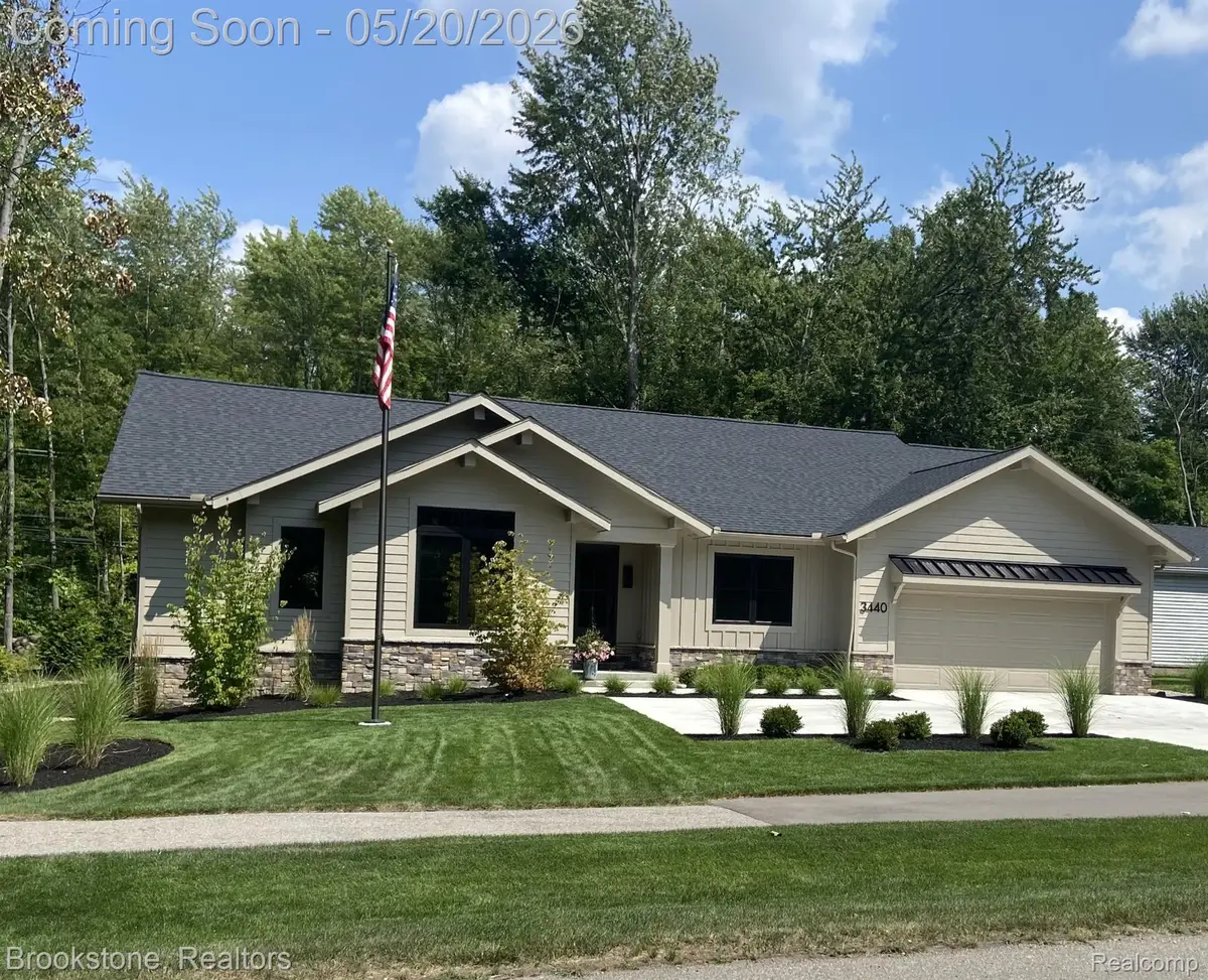 3440 N Squirrel Road, Auburn Hills, MI 48326 - #1