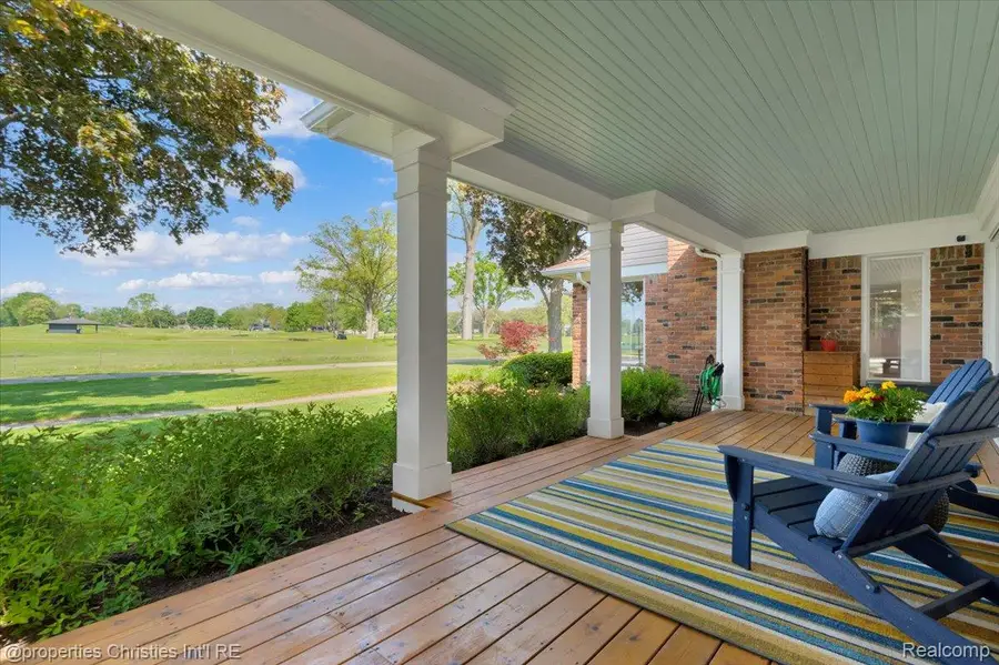 6225 Golfview Drive, Bloomfield, MI 48301 - #3