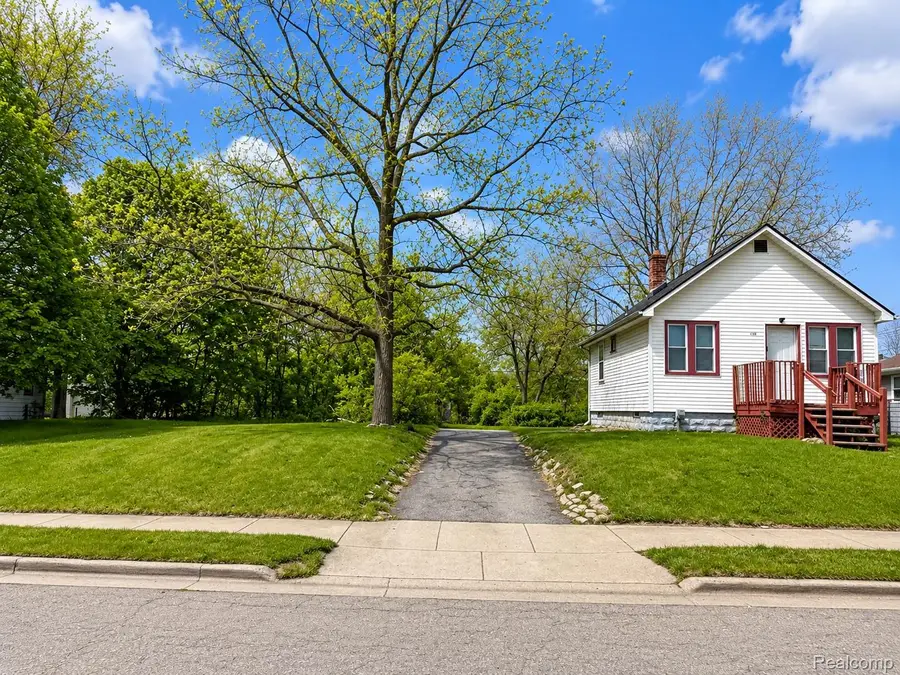 148 Russell Street, Pontiac, MI 48342 - #2