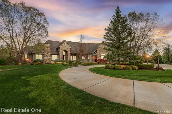 78642 Harvest Lane, Romeo, MI 48065
