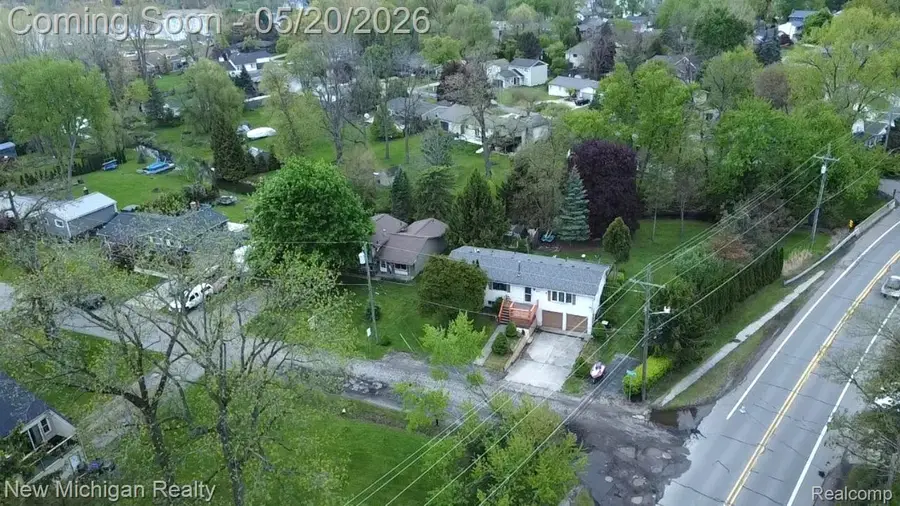 1004 Pelham Boulevard, Waterford, MI 48328 - #3