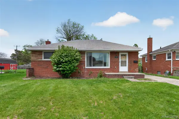 76 W Katherine Avenue, MadisonHeights, MI 48071