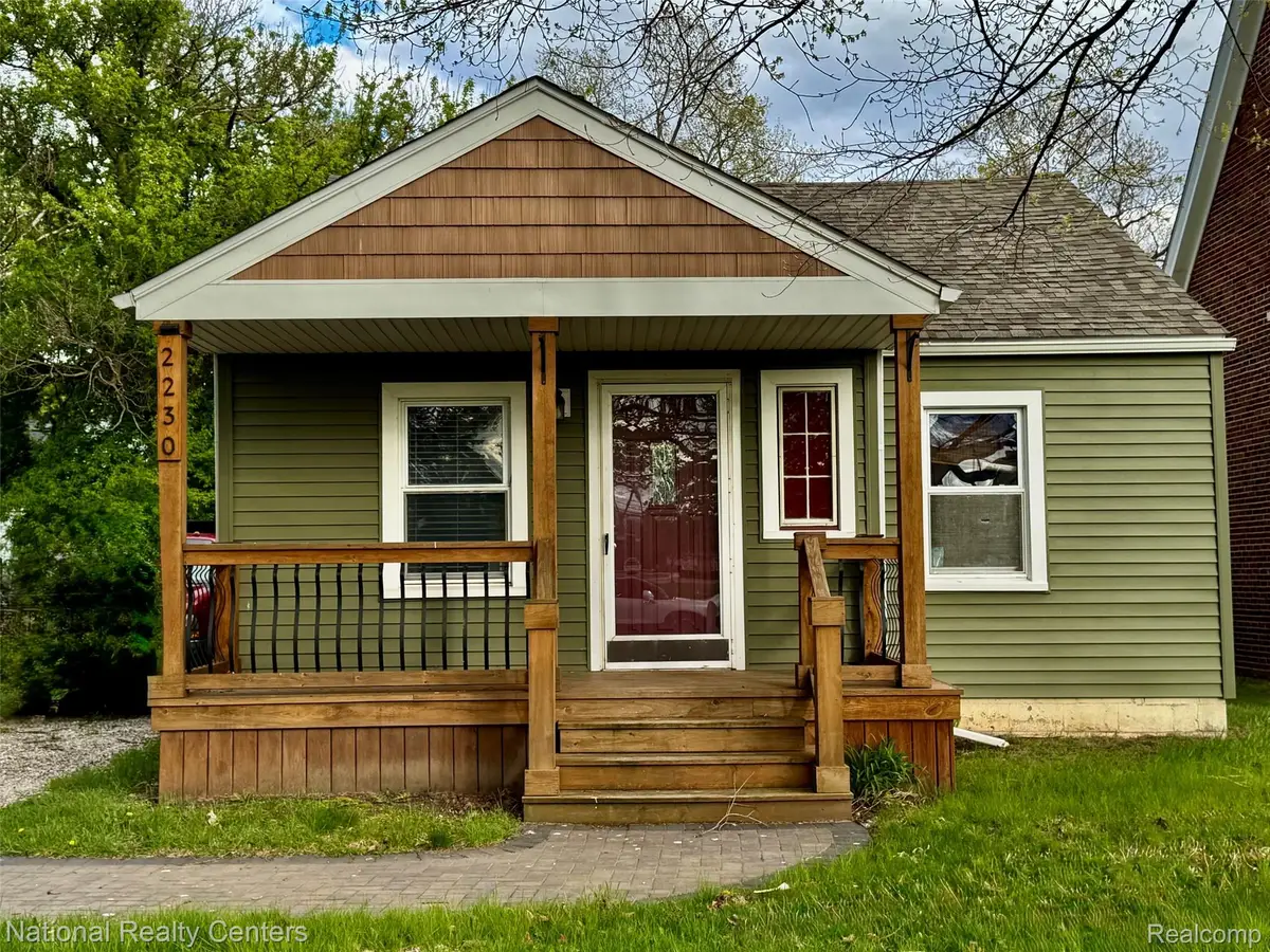 2230 Montroyal Avenue, Waterford, MI 48328 - #1