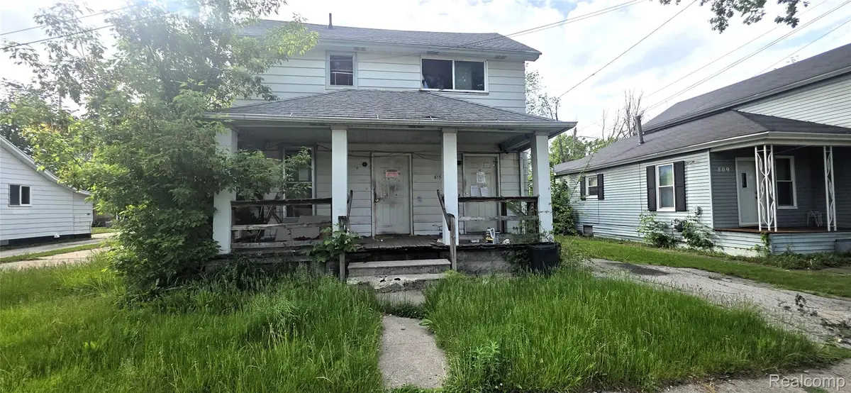 815 S Harrison Street, Saginaw, MI 48602 - #1