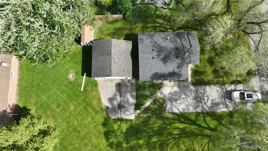 580 Sherman Road, Saginaw, MI 48604 - #3