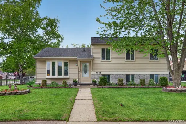 32858 Coach Drive, Chesterfield, MI 48047