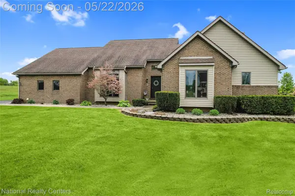7535 Clinton Macon Road, Clinton, MI 49236