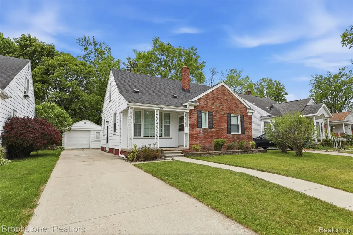 14085 Lincoln Street, Oak Park, MI 48237 - #1