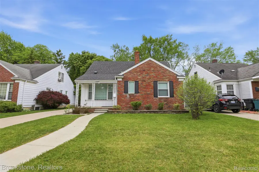 14085 Lincoln Street, Oak Park, MI 48237 - #2