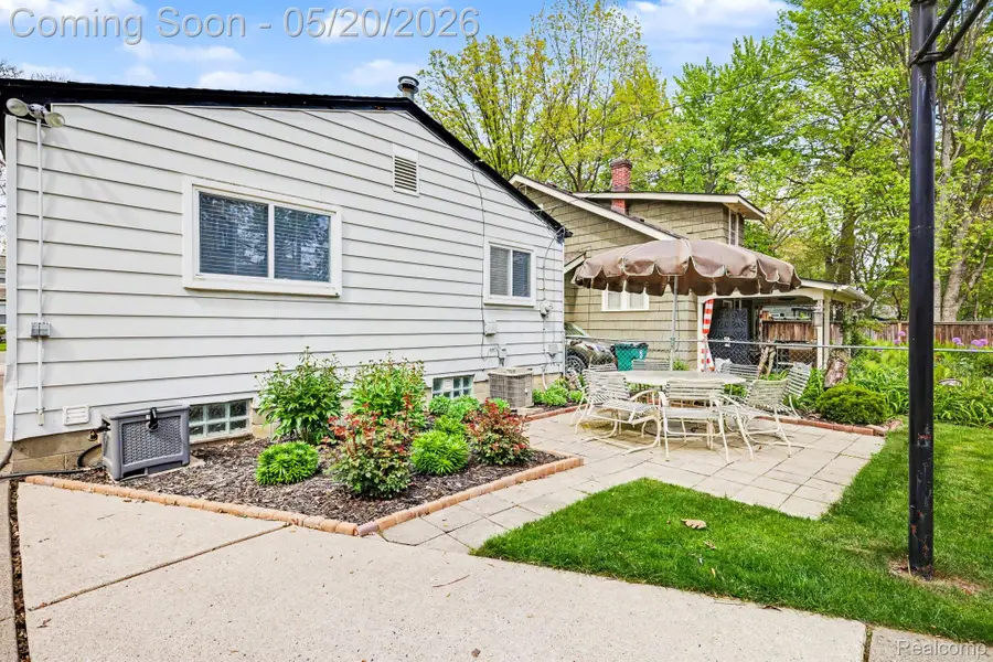 614 Gardenia Avenue, Royal Oak, MI 48067 - #3