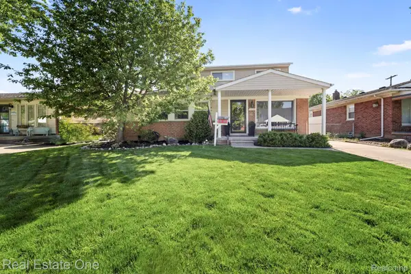 16037 Cameron Street, Southgate, MI 48195