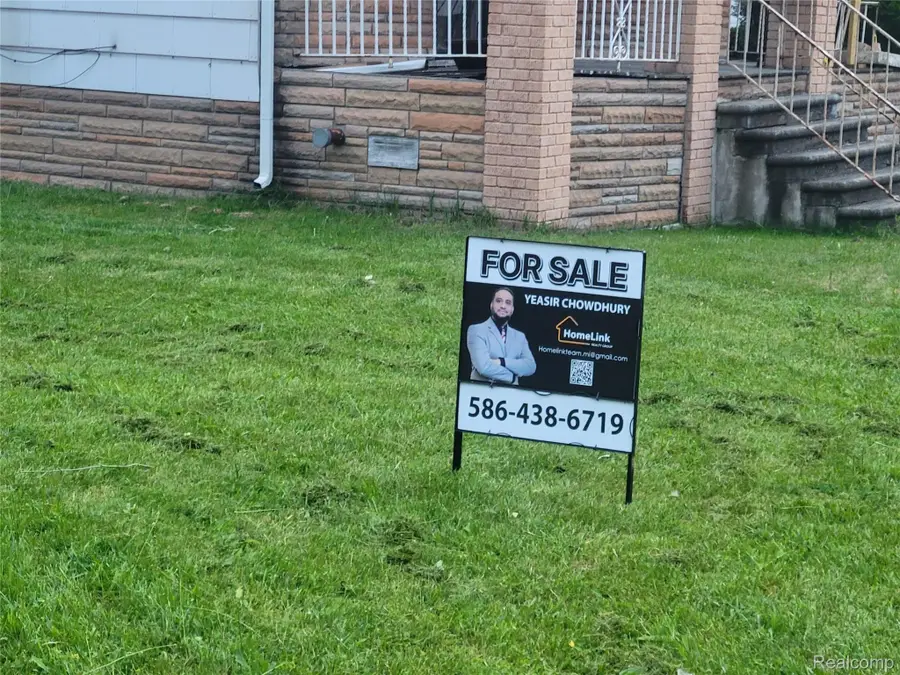 5086 Trowbridge Street, Hamtramck, MI 48212 - #2