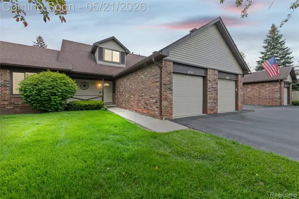 3779 Heritage Parkway #41, Dearborn, MI 48124