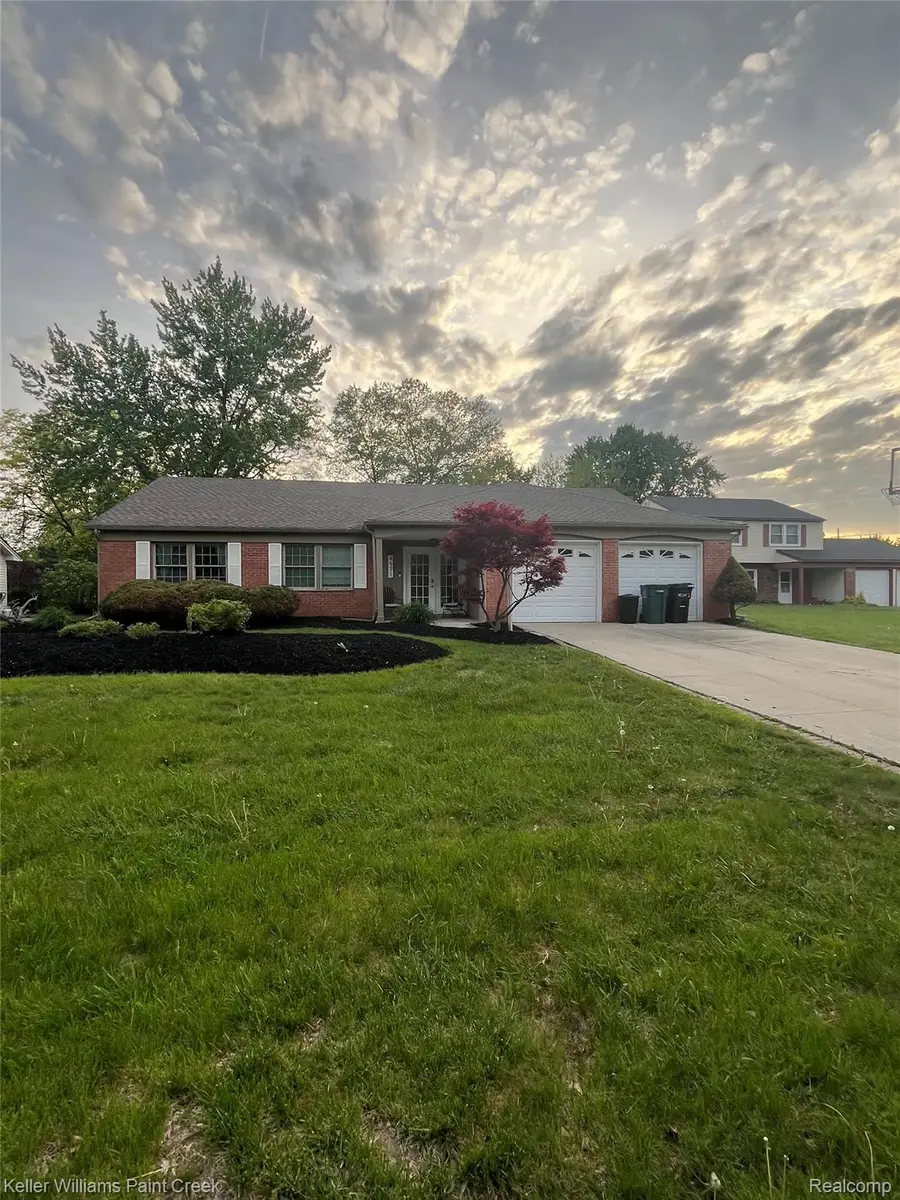 4971 Butler Drive, Troy, MI 48085 - #2